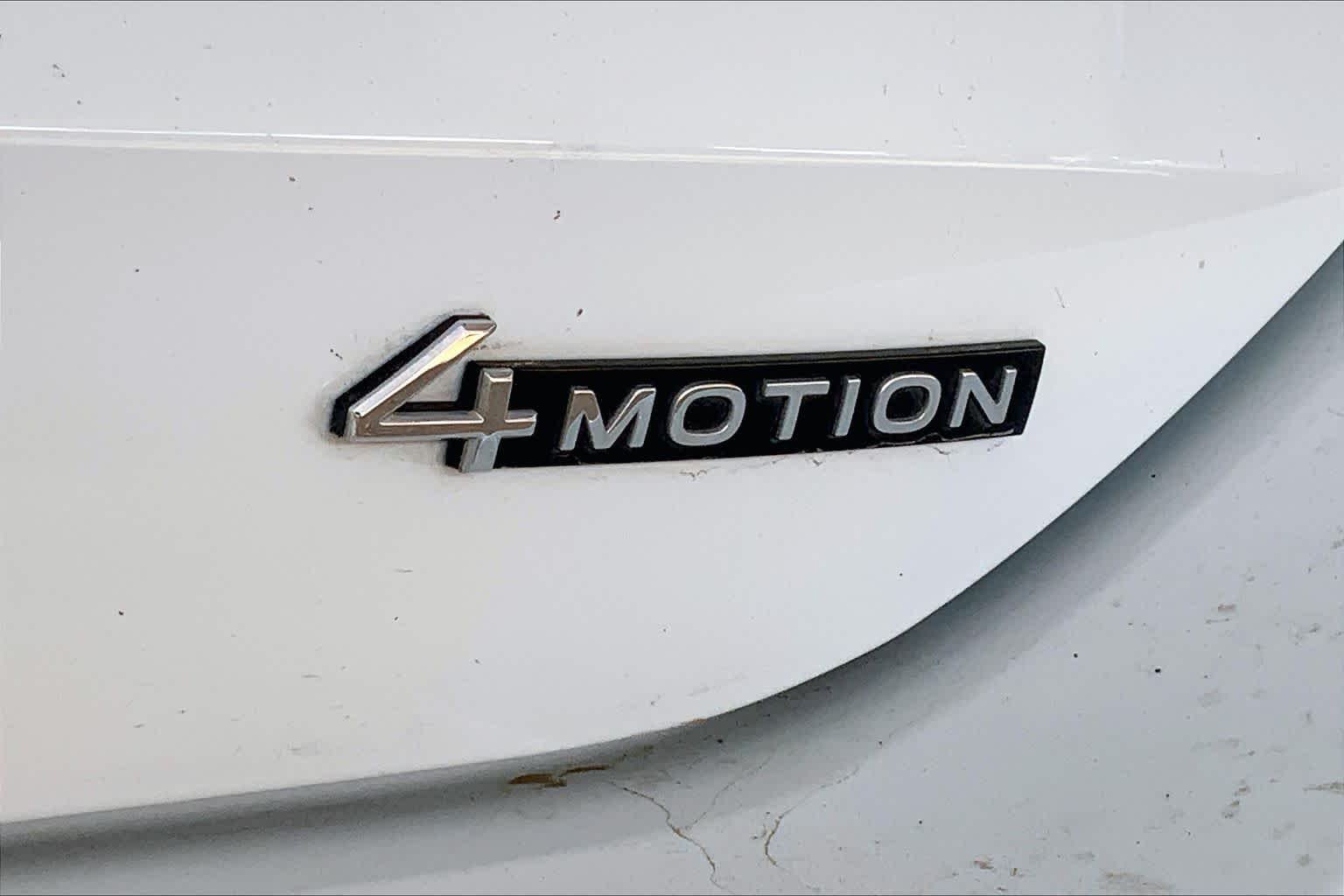 Used 2026 Pure White Volkswagen SE image 10
