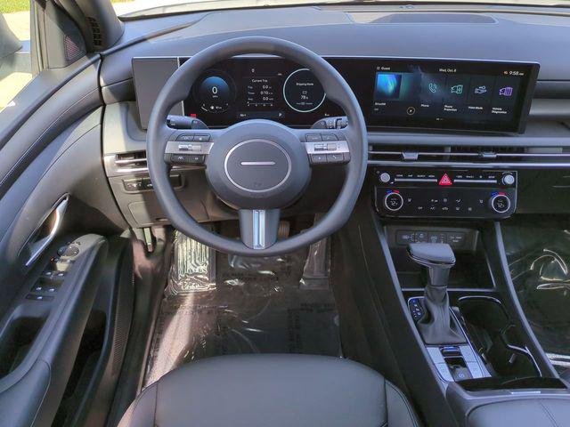 New 2026 White Hyundai SEL Activity FWD image 16