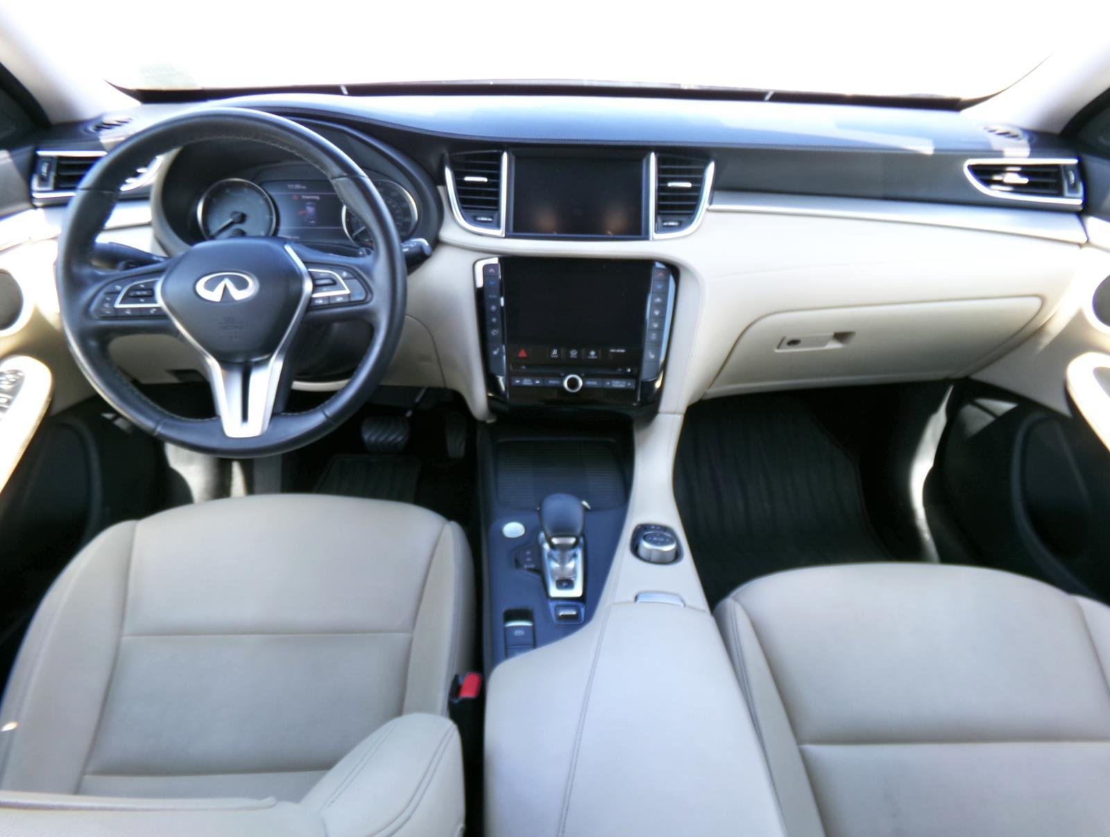 Used 2021 Graphite Shadow INFINITI LUXE image 7