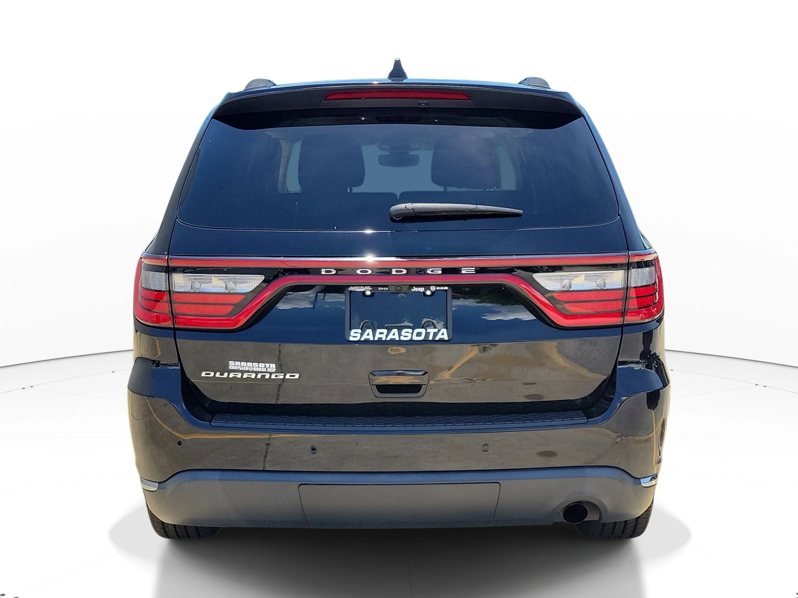 Used 2022 DB Black Clearcoat Dodge SXT image 5