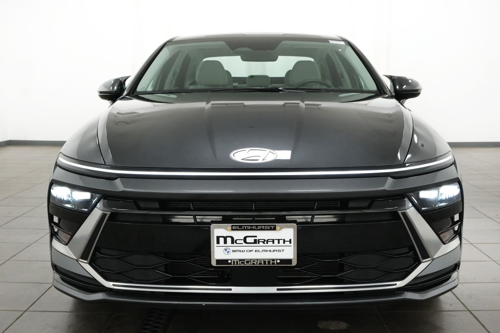 Used 2025 Portofino Gray Hyundai SEL image 7