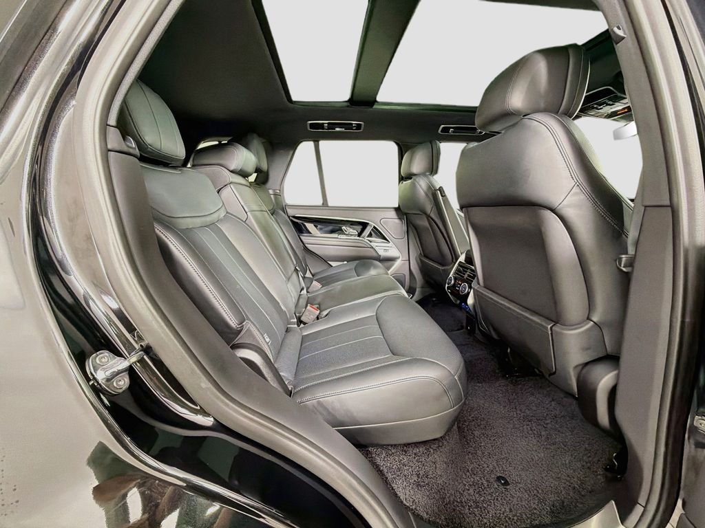 Certified Used 2025  Land Rover SE image 30