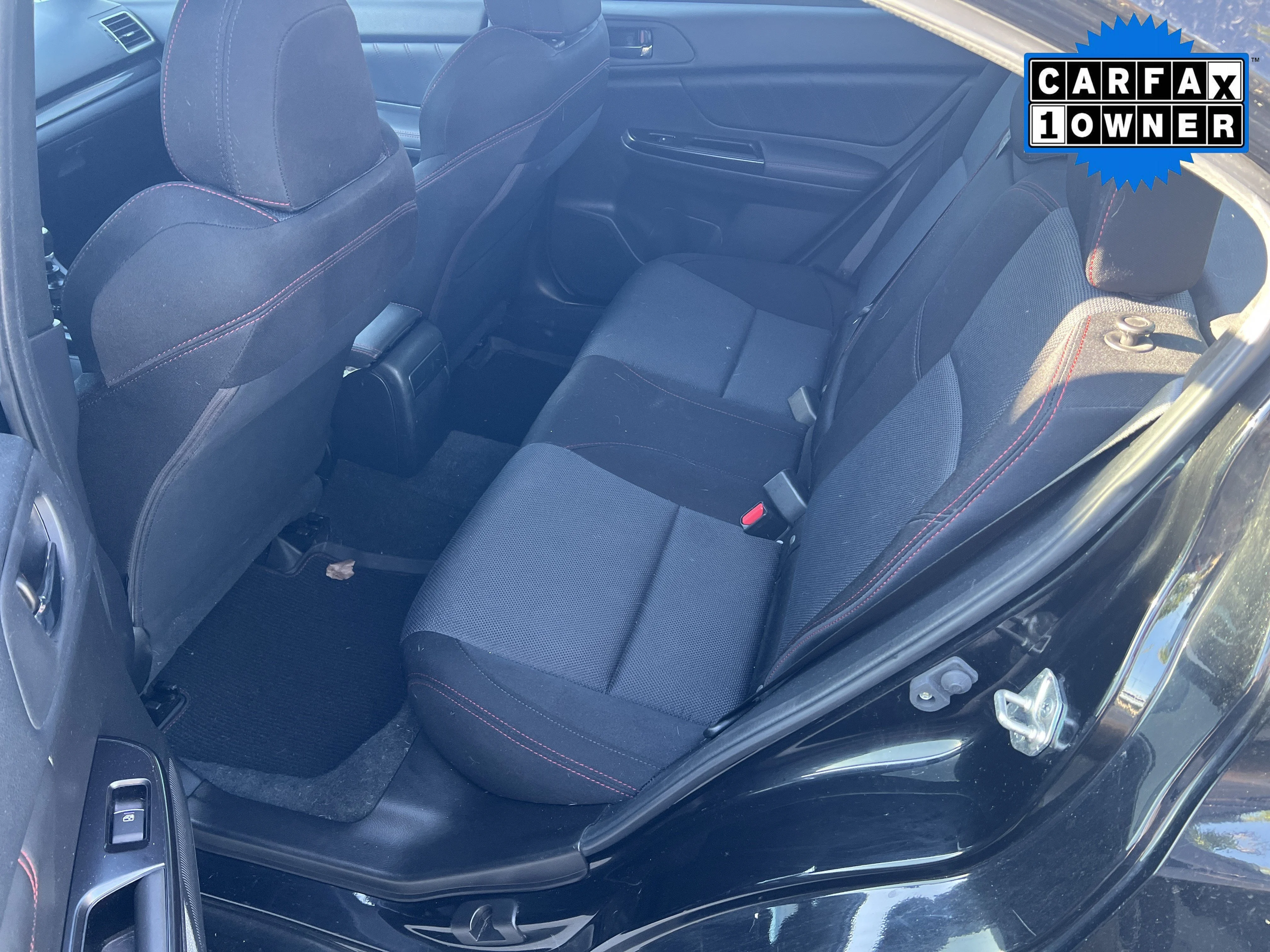 Used 2020 Crystal Black Silica Subaru Premium image 11
