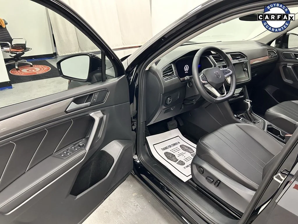 2022 Volkswagen Tiguan SE - Photo 20