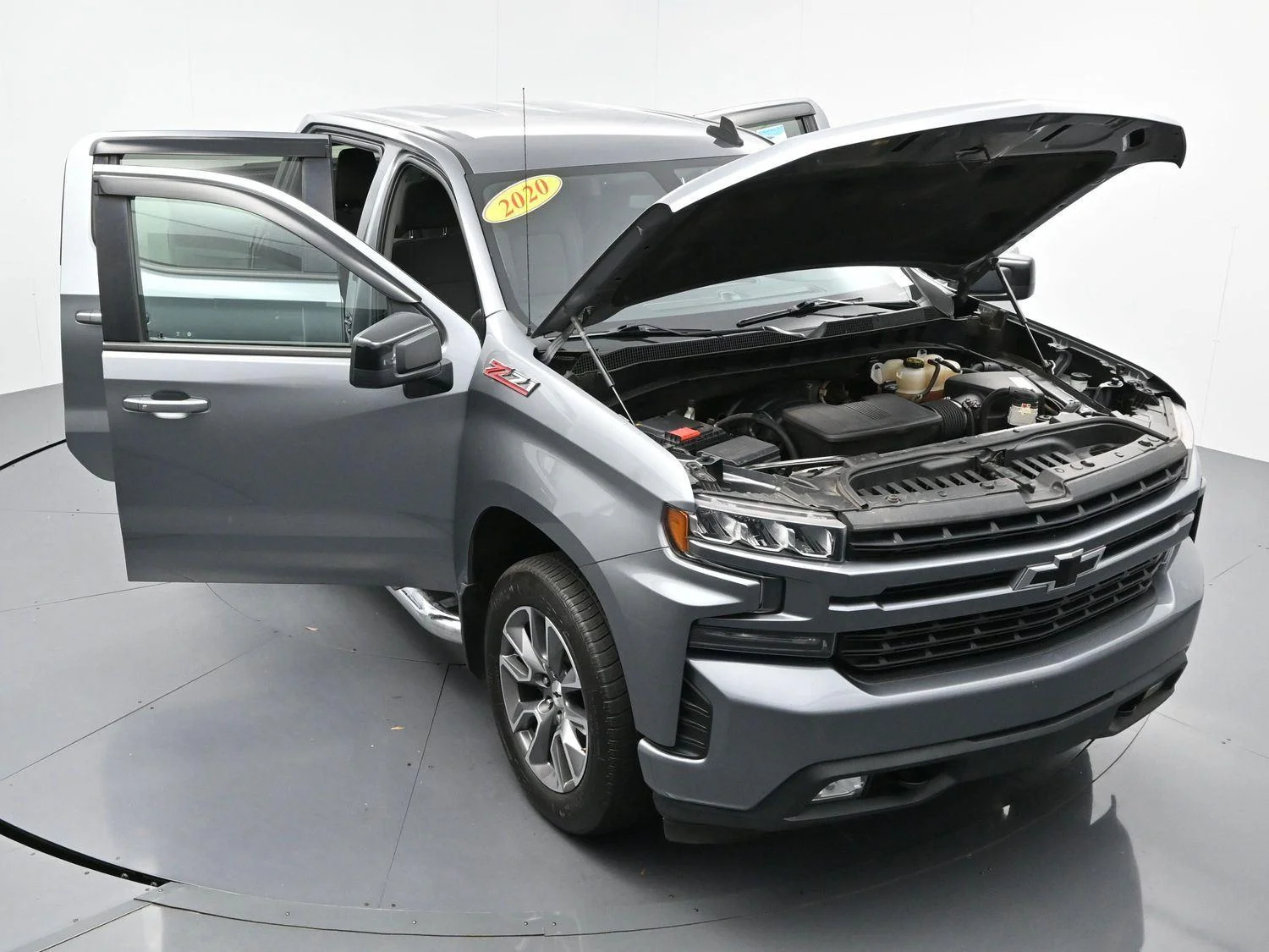 Used 2020 SATIN STEEL METALLIC Chevrolet RST image 43