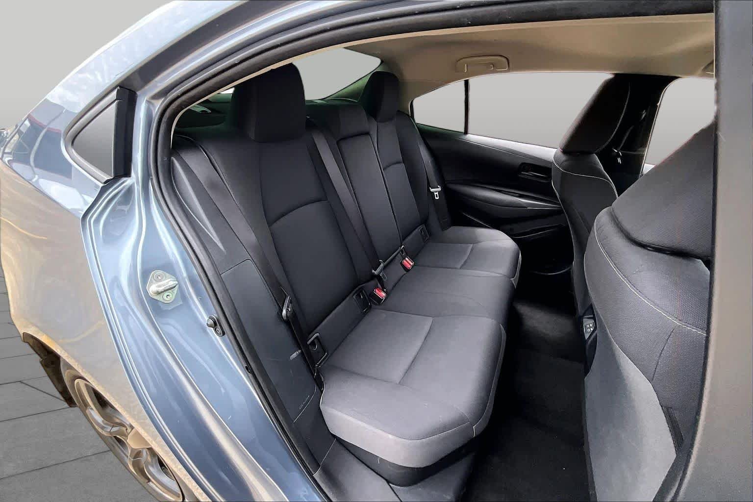 Used 2025 Celestite Toyota Hybrid LE image 19