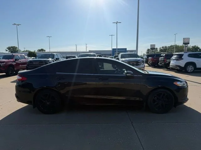 Used 2013 Ford Fusion SE with VIN 3FA6P0HR3DR225808 for sale in Fort Madison, IA