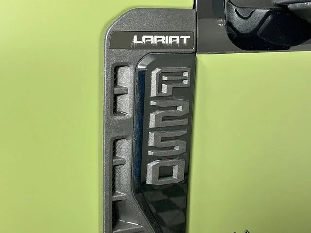 New 2026 Ford F-250SD Lariat