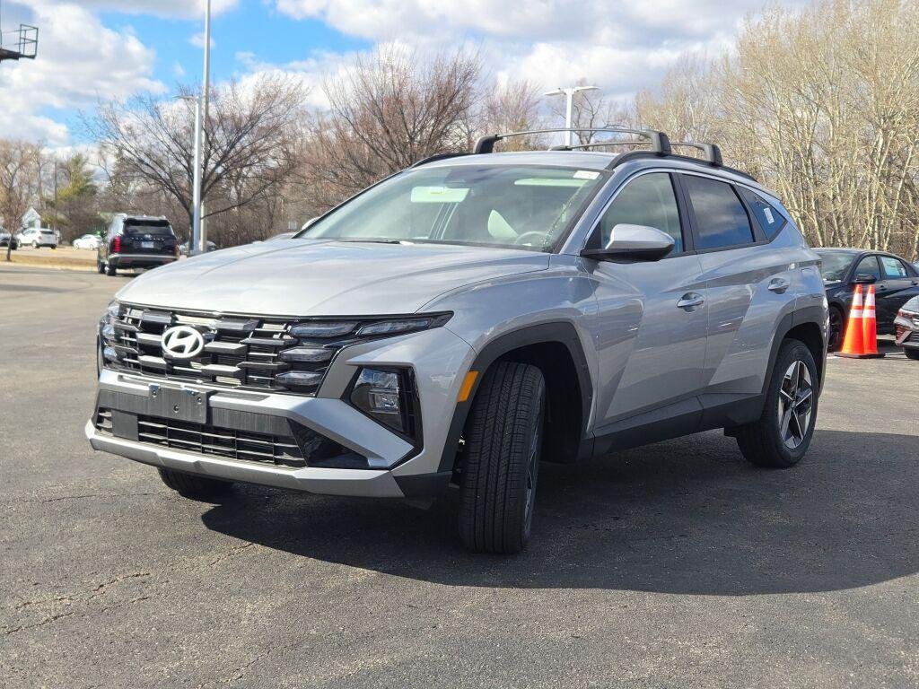 New 2026 Silver Hyundai SEL AWD image 6