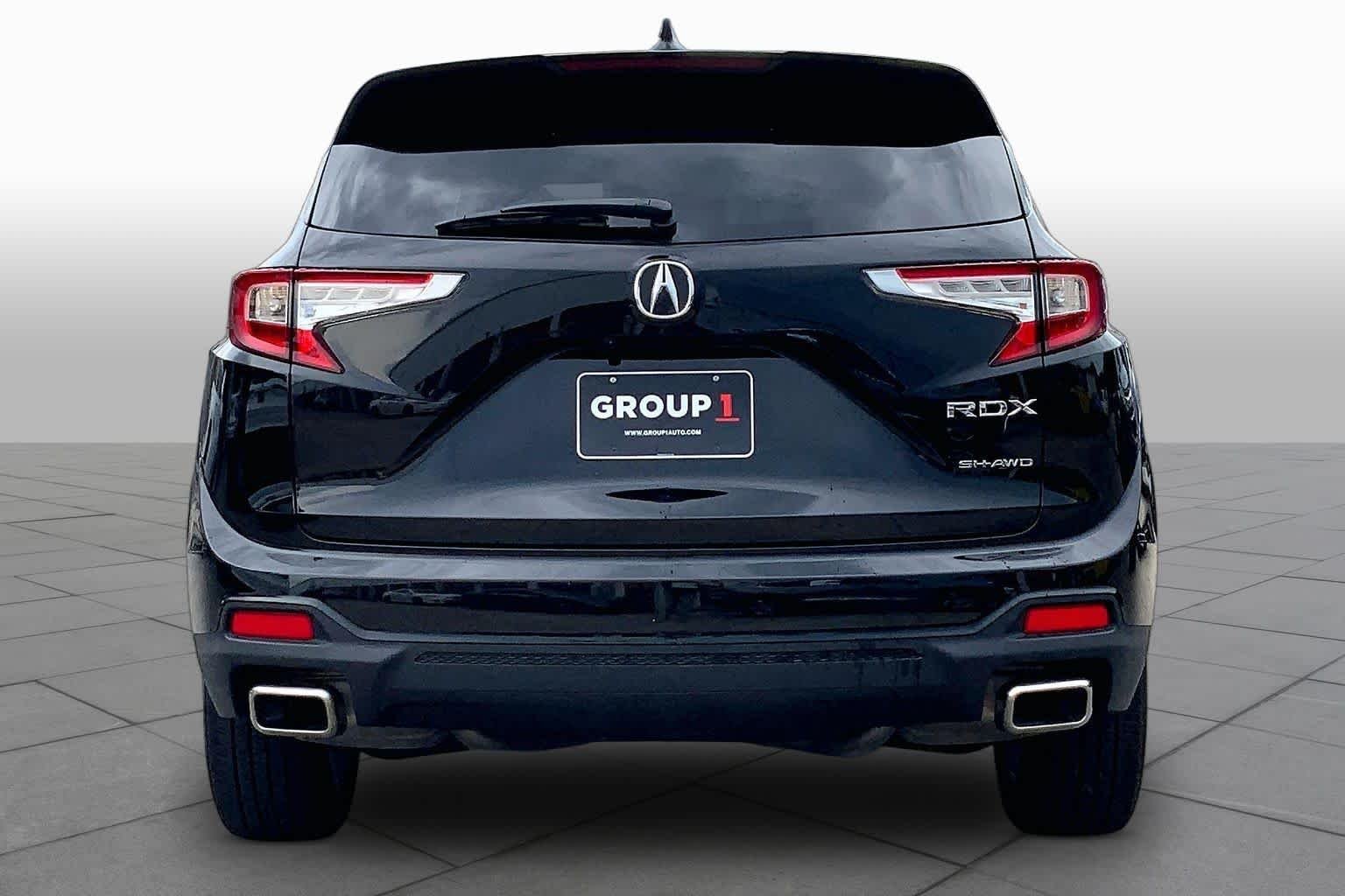 Certified Used 2023 Majestic Black Pearl Acura SH-AWD image 5