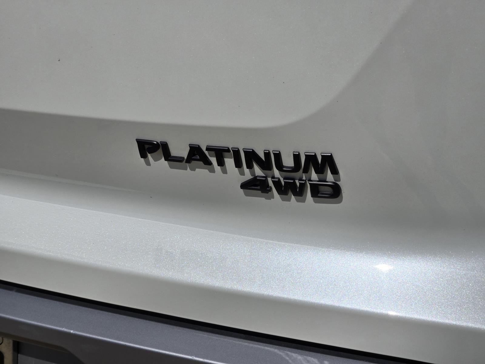 Used 2024 Pearl White Tricoat Nissan Platinum image 12