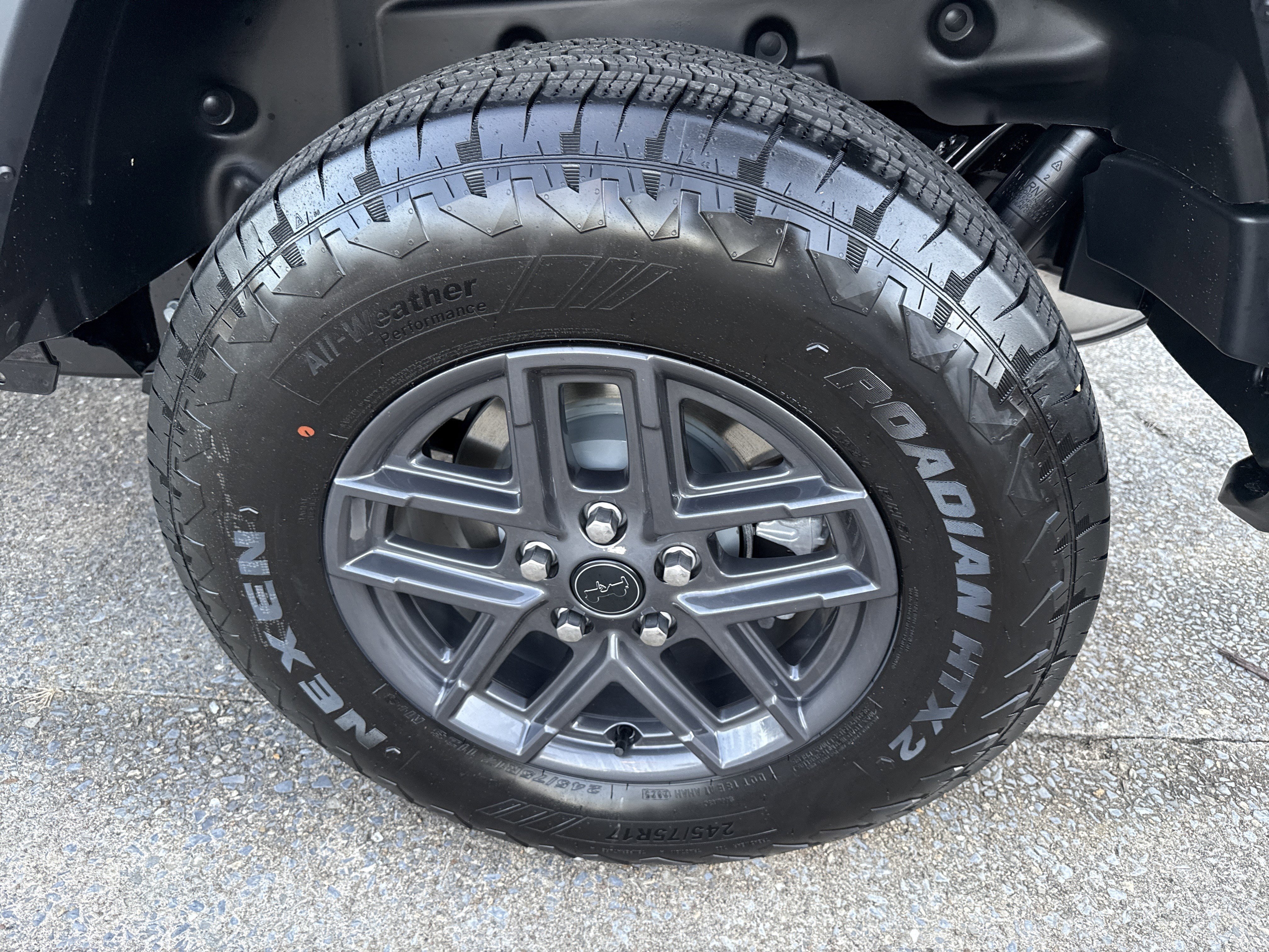 New 2026 Black Clear-Coat Exterior Paint Jeep Sport S image 22