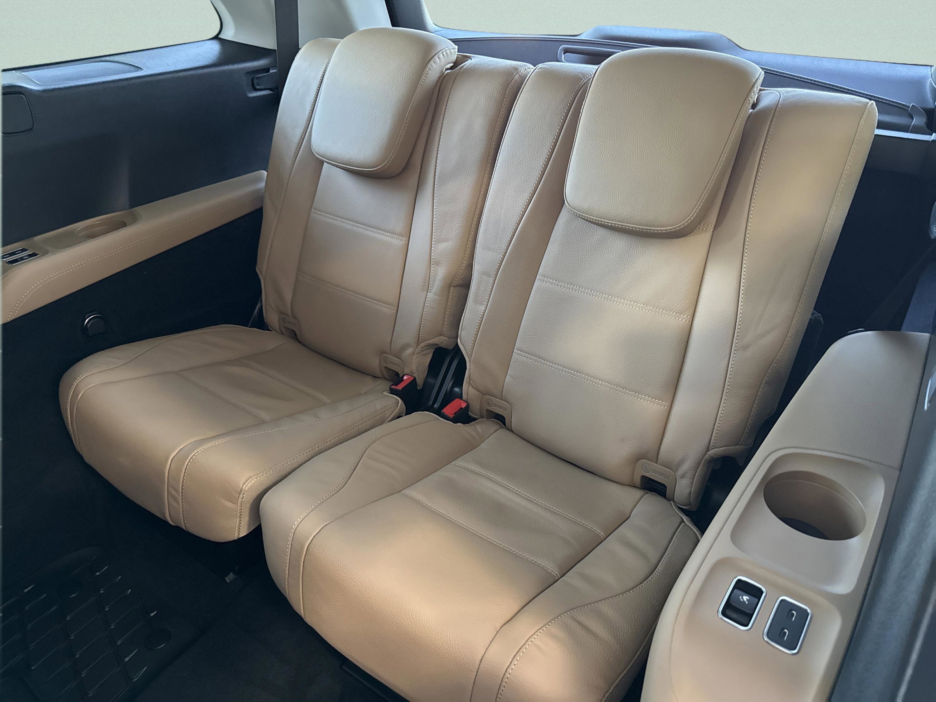 Certified Used 2026 Polar White Mercedes-Benz GLS 450 image 34