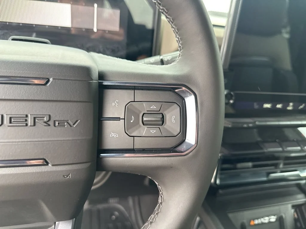 2026 GMC HUMMER EV 2X - Photo 32
