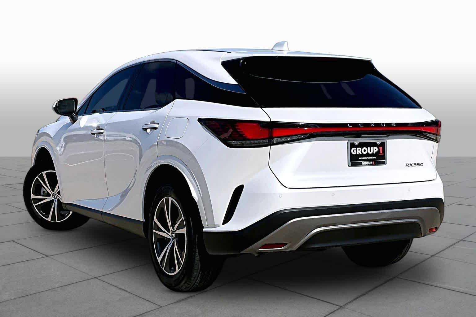 Used 2025 Eminent White Pearl Lexus  image 12
