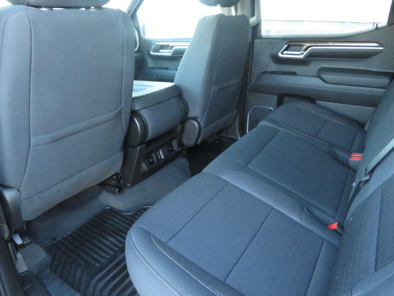 Used 2022 Glacier Blue Metallic Chevrolet LT image 23