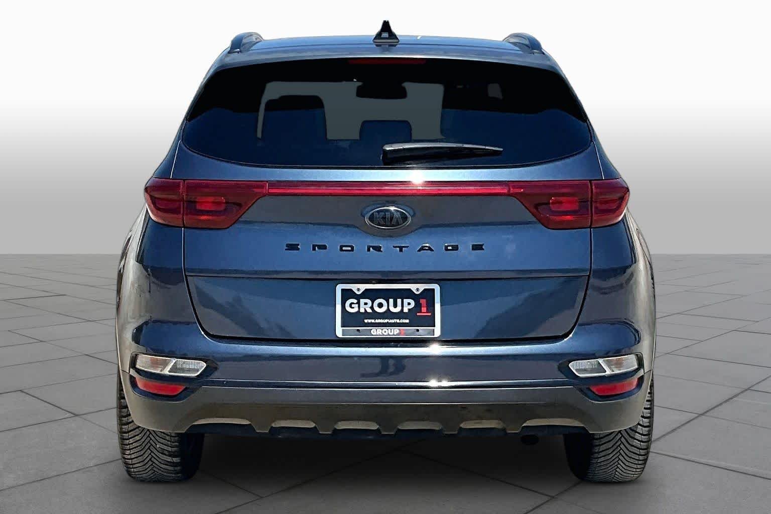 Used 2021 Pacific Blue Kia S image 5