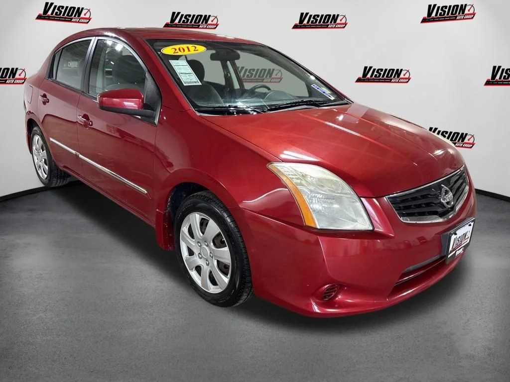 Used 2012 Red Nissan 2.0 S image 3