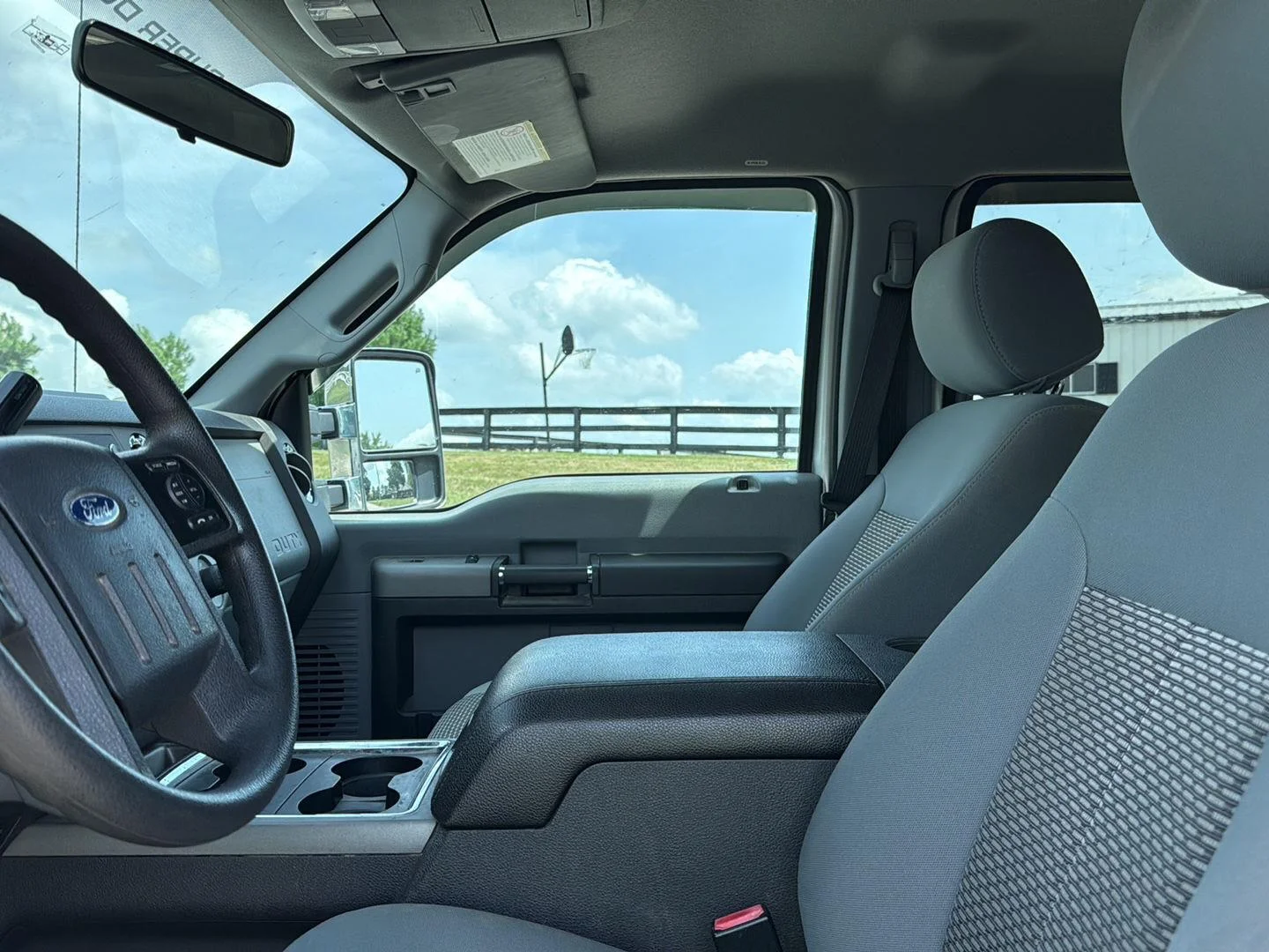 Used 2012 Silver Ford XLT image 7