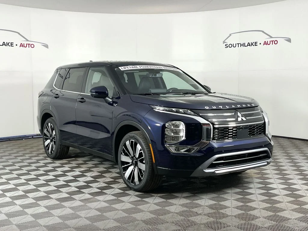 New 2026 Blue Mitsubishi SE 1.5T S-AWC image 2