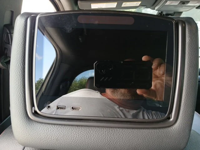 Used 2021  Nissan PRO-4X image 14