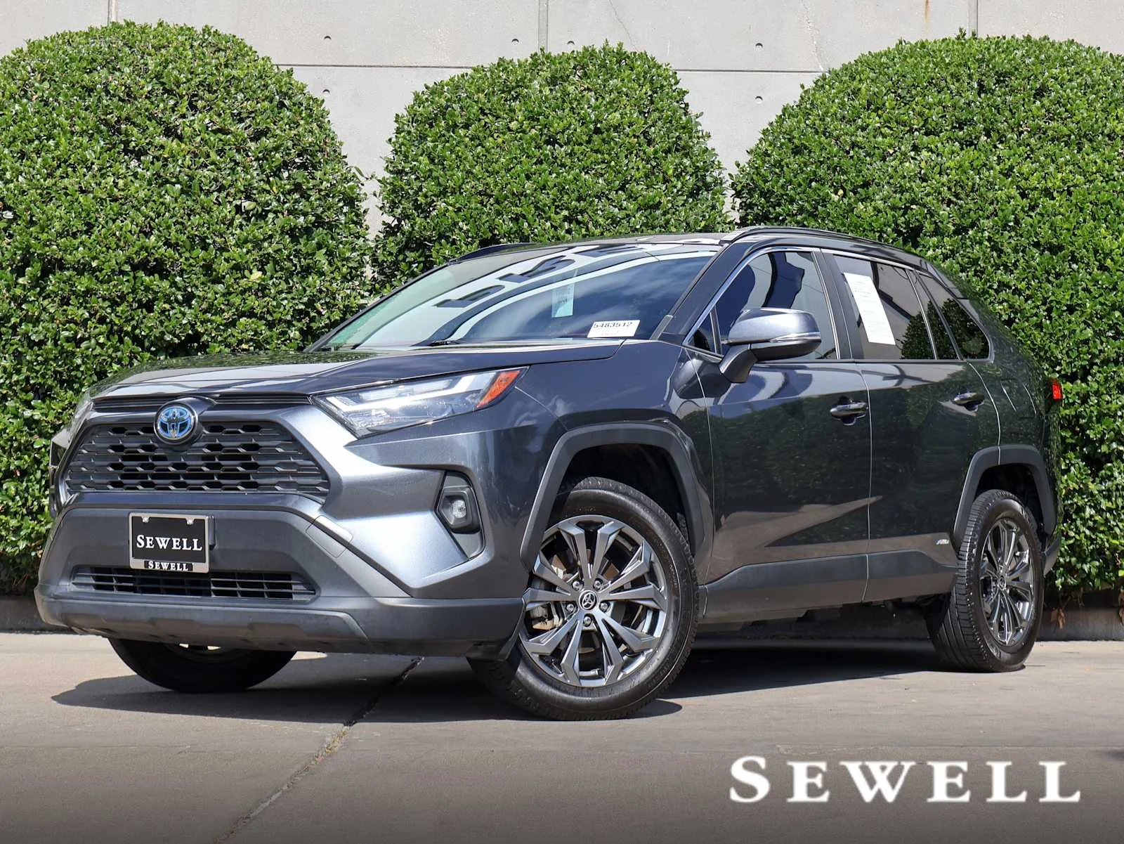 2022 Toyota RAV4 Hybrid XLE Premium