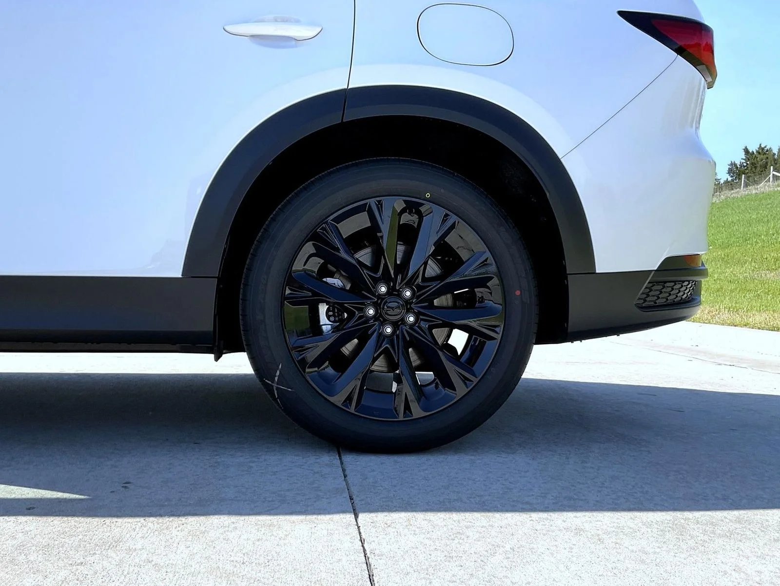 New 2026 White Mazda 3.3 Turbo Premium image 25