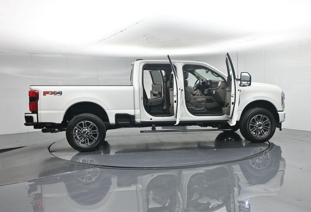 New 2026 Star White Metallic Tri-Coat Ford Platinum image 38