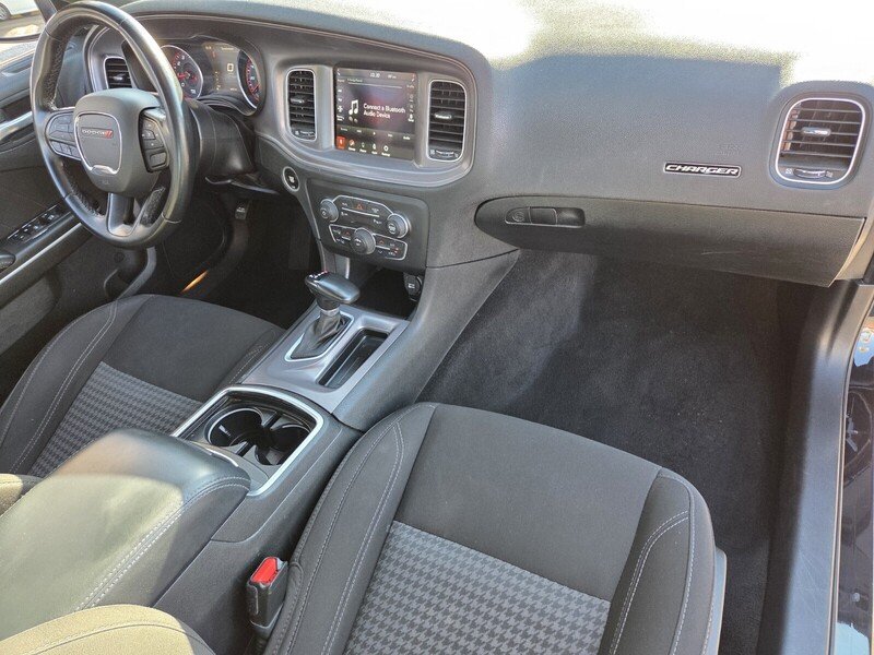 Used 2023 Black Dodge SXT image 18