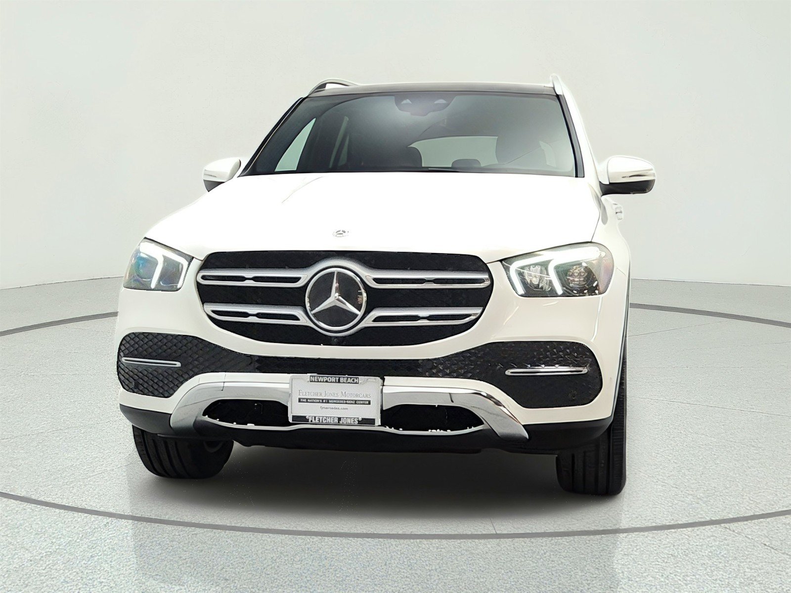 Certified Used 2023 Polar White Mercedes-Benz GLE 350 4MATIC® SUV image 2