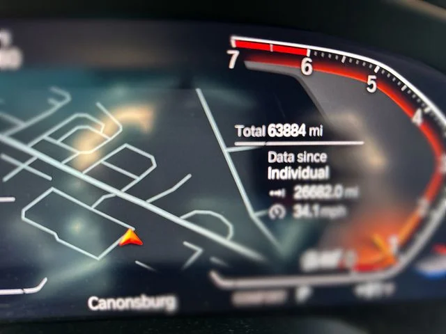 Used 2023 Black BMW xDrive30i image 17