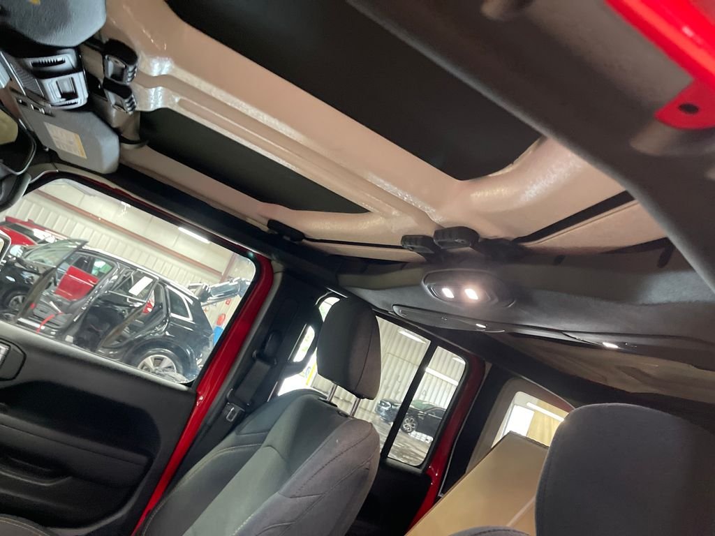 Used 2024 Red Jeep Sport S image 13