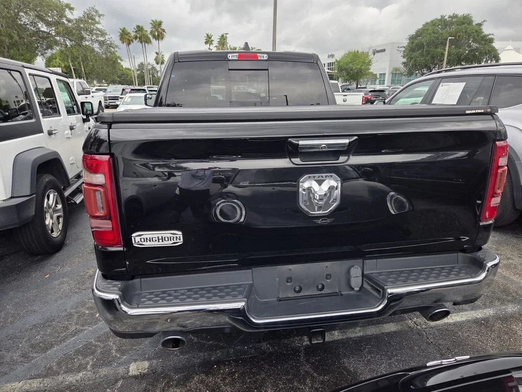 Used 2019 Diamond Black Crystal Pearlcoat Ram Longhorn image 4