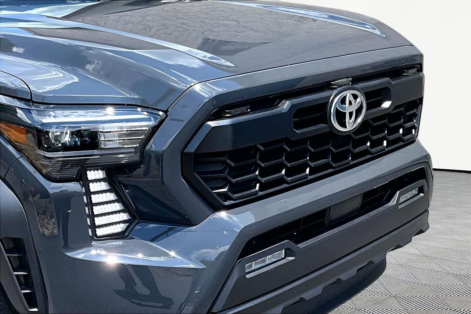 Certified Used 2025 Underground Toyota TRD Off Road Hybrid image 30