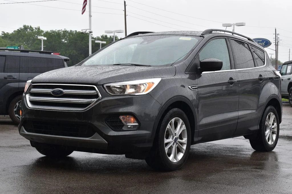 2018 Ford Escape SE's photo