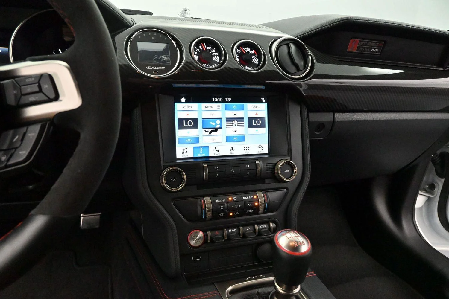 Used 2019 White Ford Shelby GT350 image 23