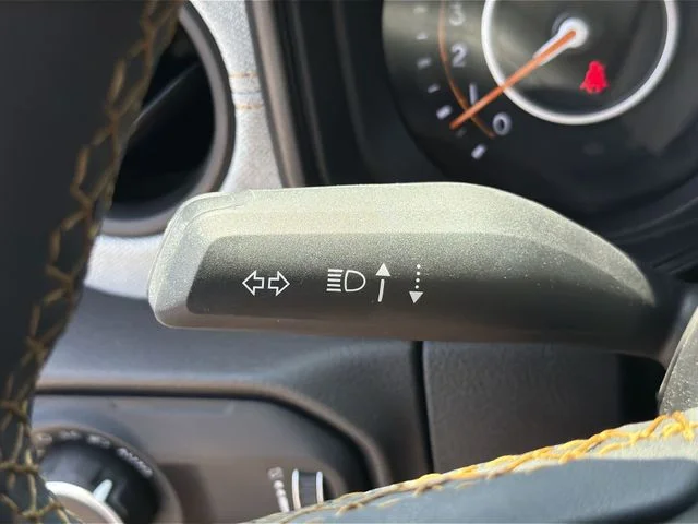 Used 2024 White Jeep Sport S image 30