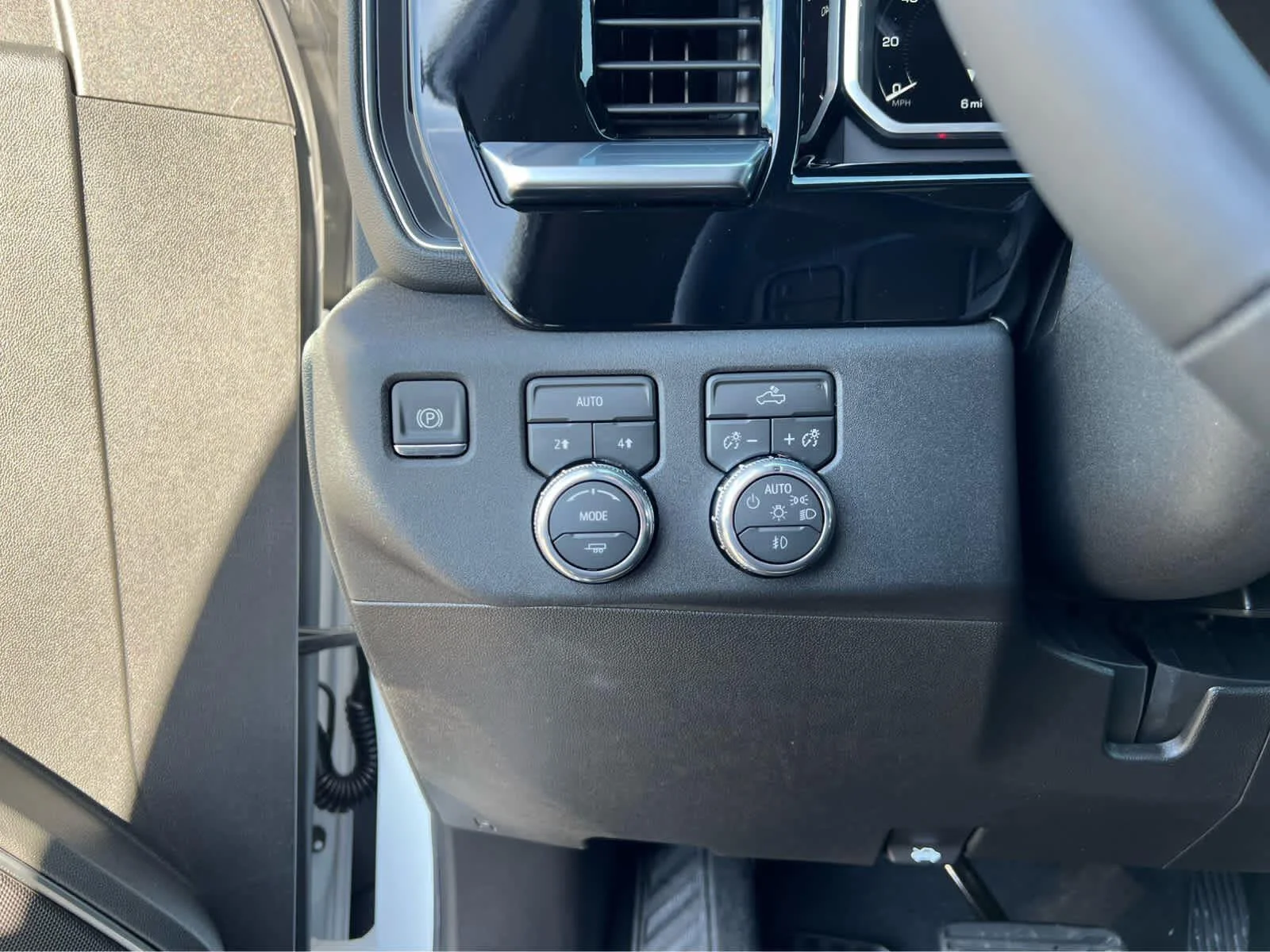 2026 GMC Sierra 1500 Elevation - Photo 17