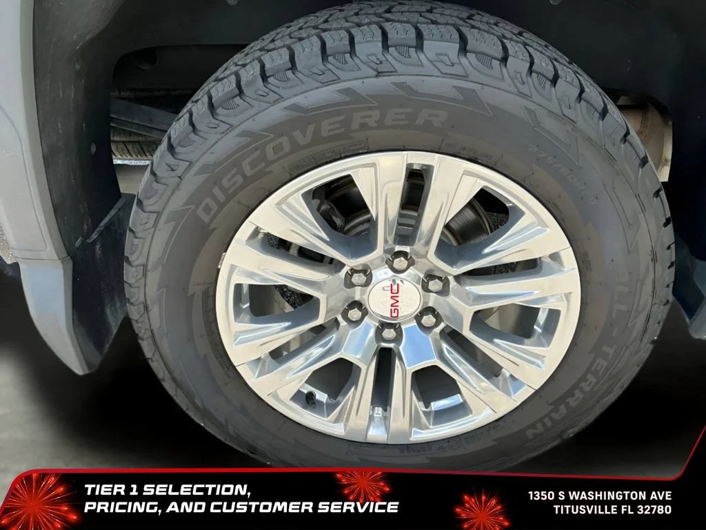 Used 2023 Onyx Black GMC Denali image 39