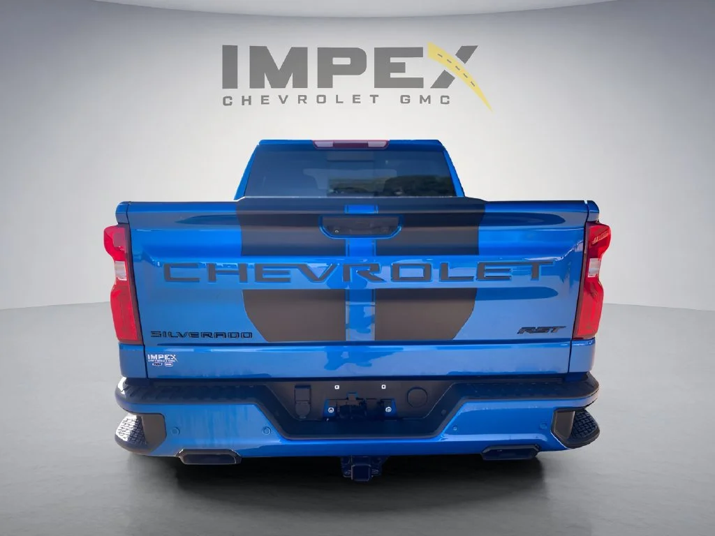 Used 2022 GLACIER BLUE METALLIC Chevrolet RST image 4