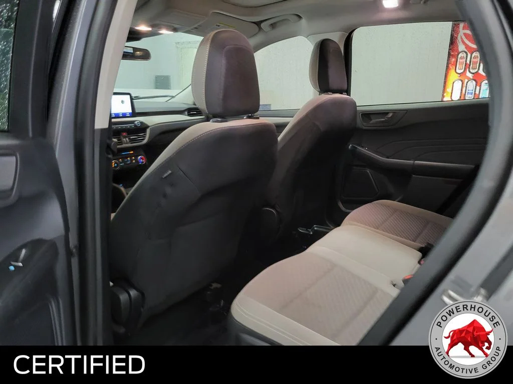 Used 2022 Gray Ford SE image 13