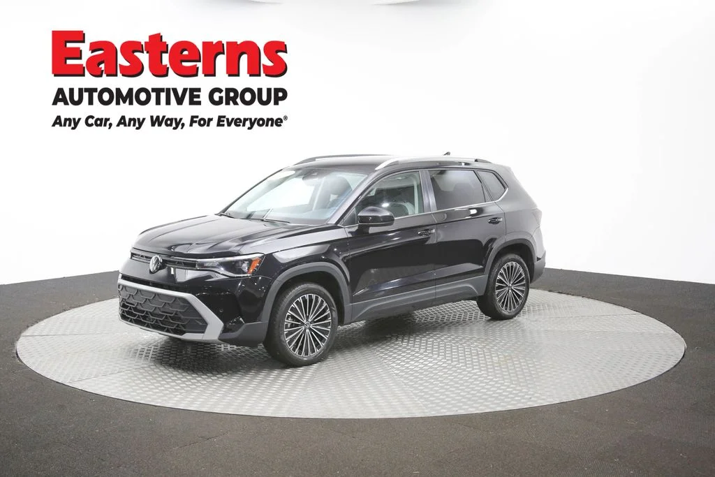 Used 2025 Black Volkswagen 1.5T SE image 51