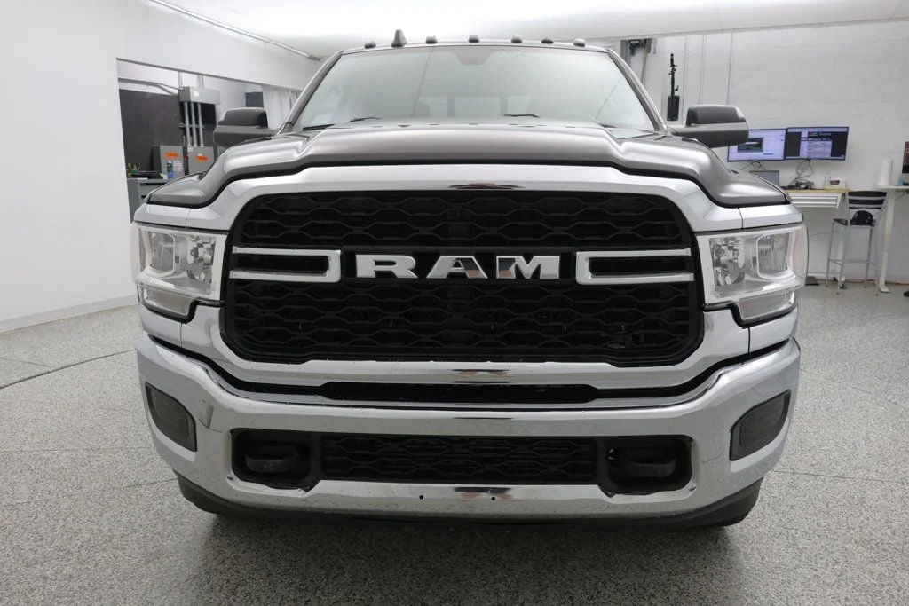 Used 2019 Granite Crystal Metallic Clearcoat Ram Tradesman 4x4 Crew Cab 8