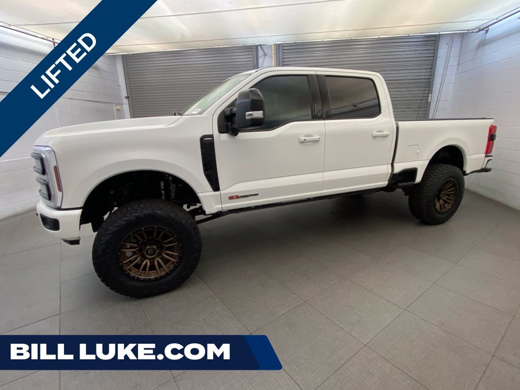 Used 2024 White Ford Lariat image 1