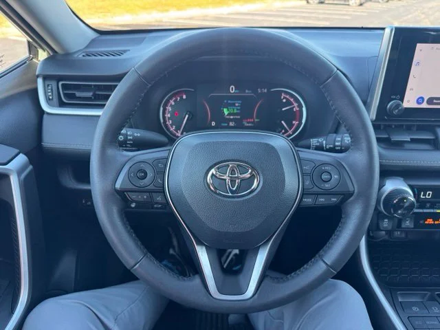Used 2023 Lunar Toyota XLE image 22