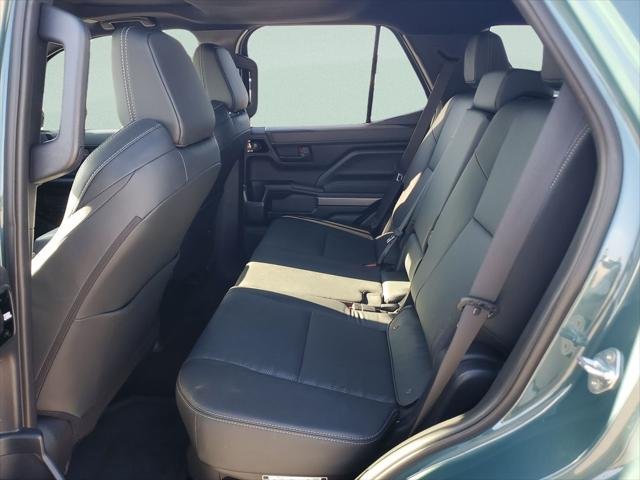 Certified Used 2026 EVEREST Toyota  image 11