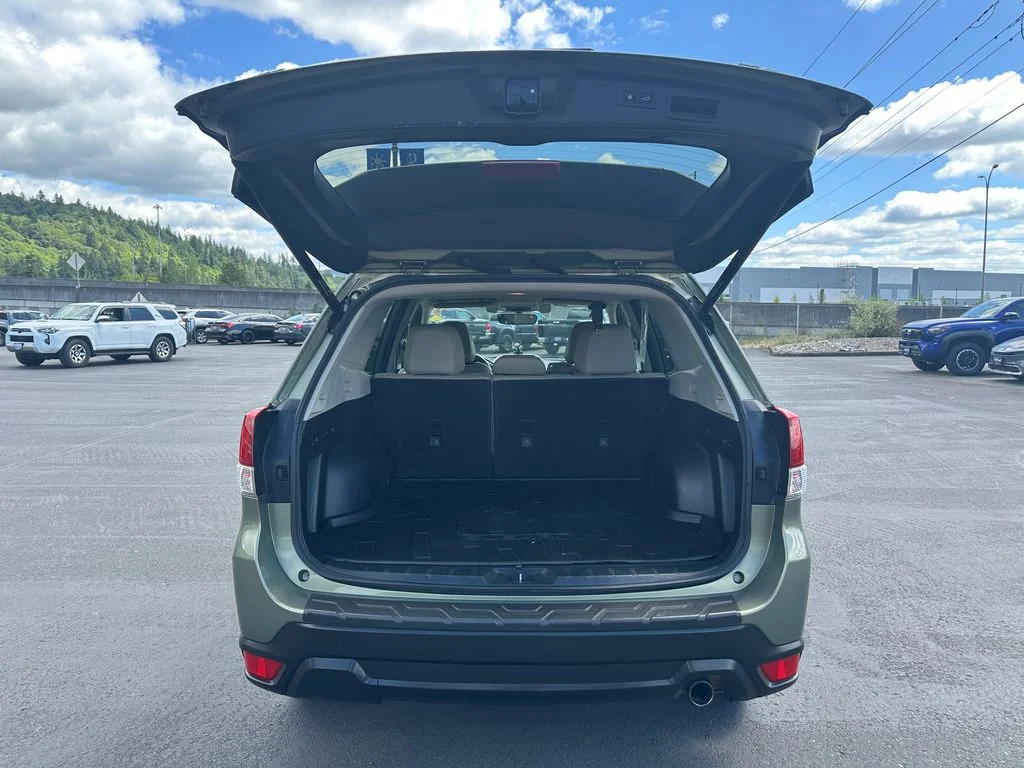 Used 2019 Green Subaru Limited image 11