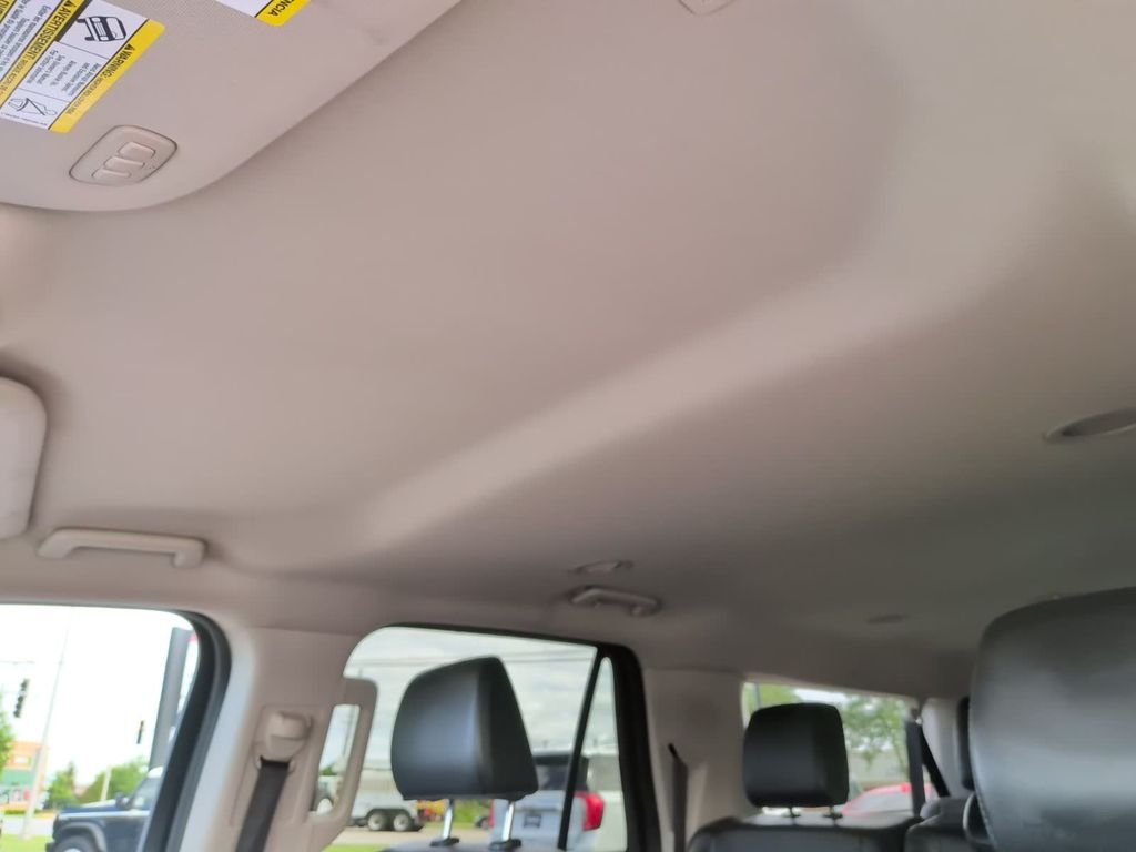 Used 2023 Silver Ford XLT image 26