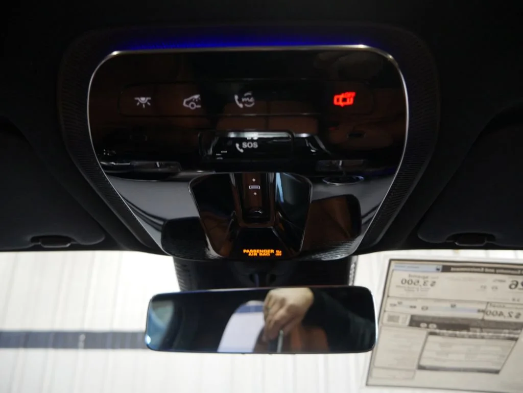 New 2026 Verde Silver Metallic Mercedes-Benz GLC 300 image 40
