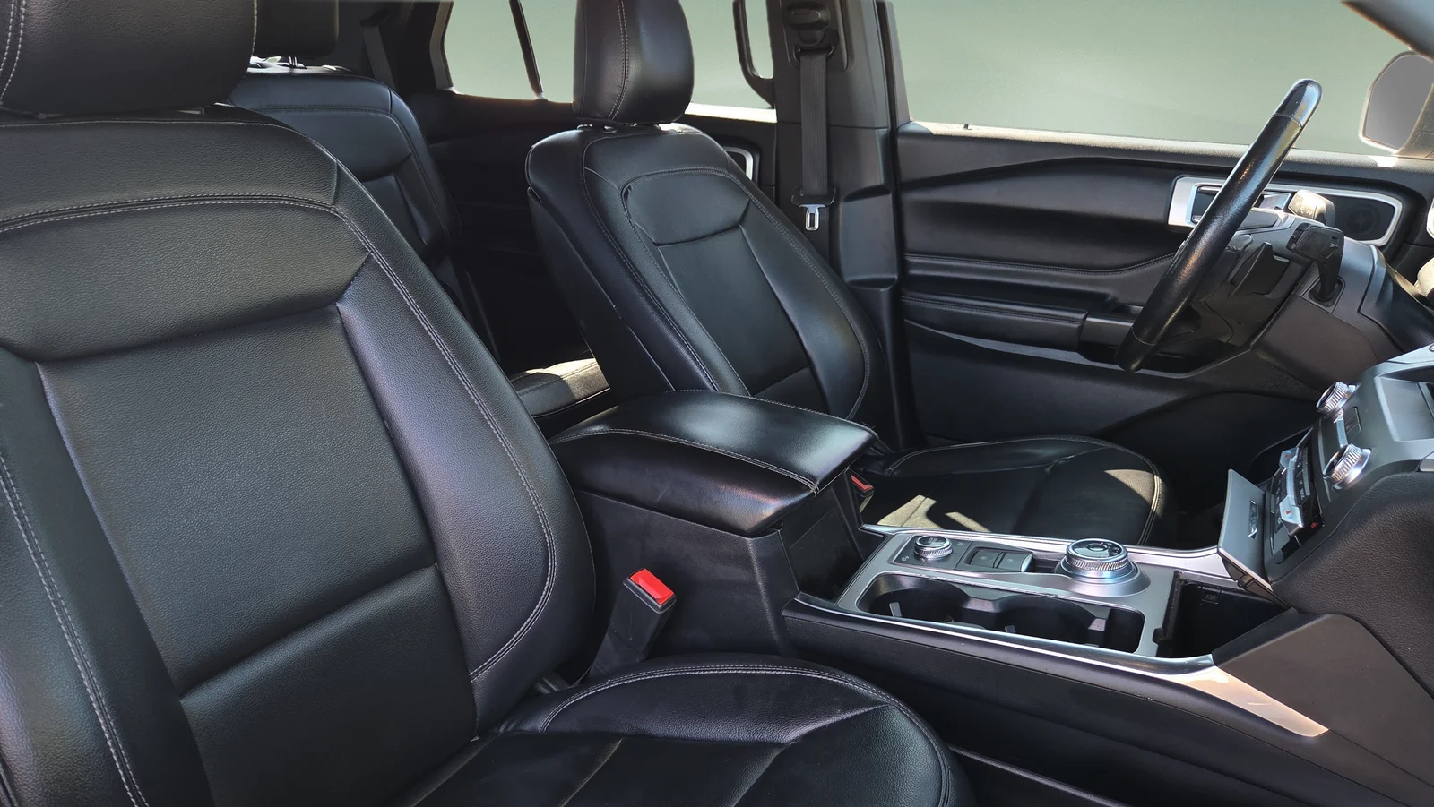 Used 2020 Gray Ford XLT image 15